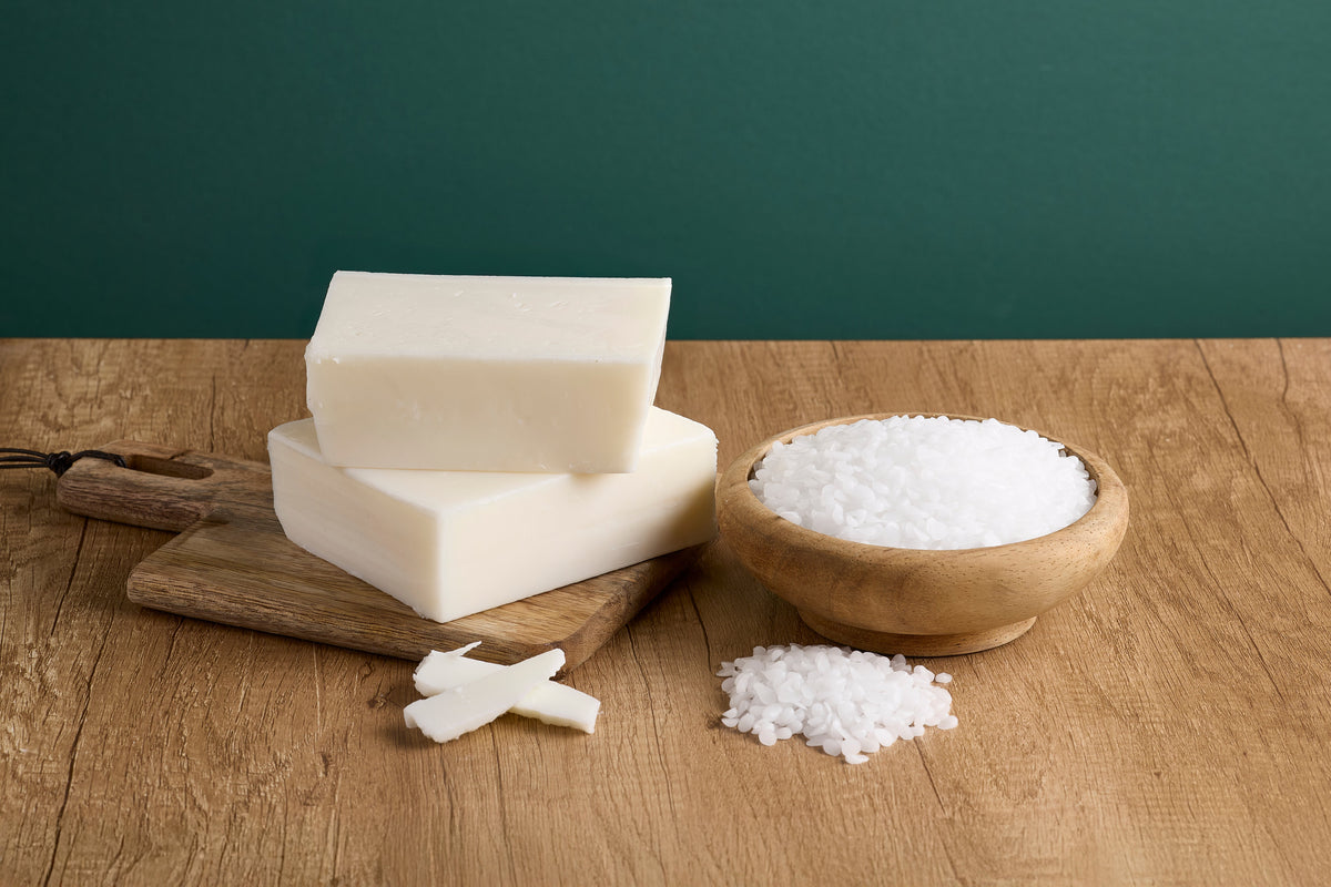 Candle Making 101: Find the Perfect Wax for You